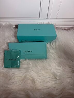 Tiffany & Co. Blue Eyewear Box and Case Set